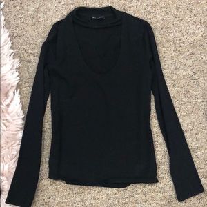 Black long sleeve scoop neck w choker collar